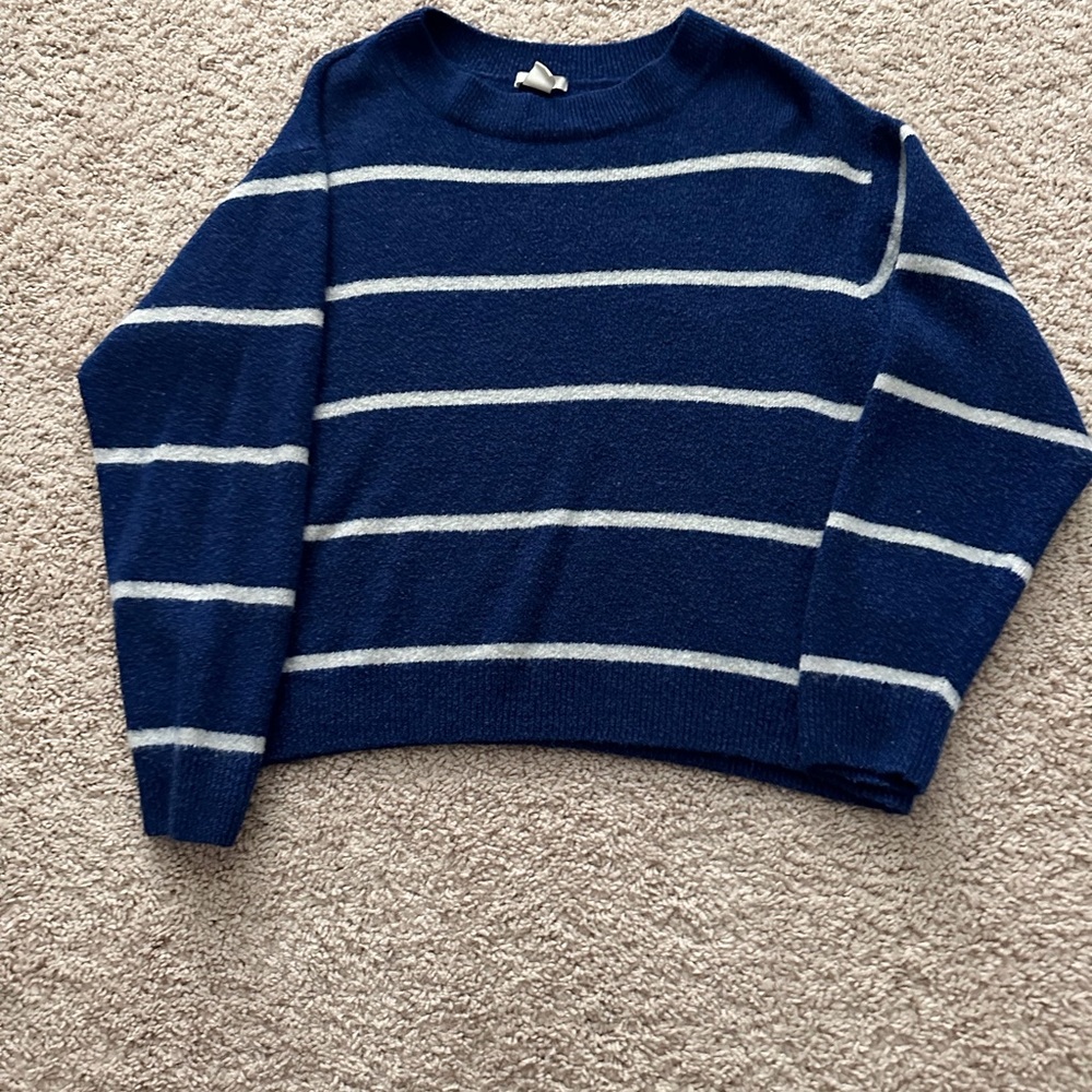 H&M Blue sweater with white stripes -Size Small